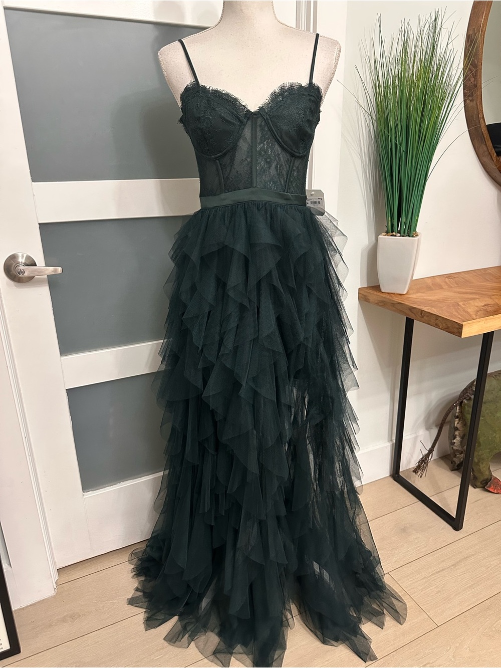 Alrar’d State Evelinah Ruffle Tulle Maxi Dress Hunter Green Medium Fairycore NWT - Picture 4 of 11